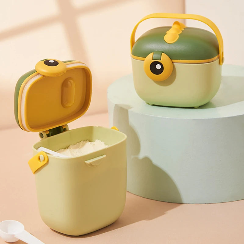 Portable Baby Food Storage Box, Essential Cereal Container for Infants, Children's Snack Container, Ideal for Travel